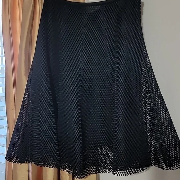 Moncler fishnet skirt. Size small - Picture 4 of 8